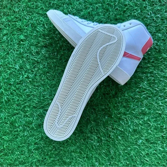 Nike Blazer Mid ‘77 NN White / Adobe Red Stardust - Sail - Picture 8 of 9